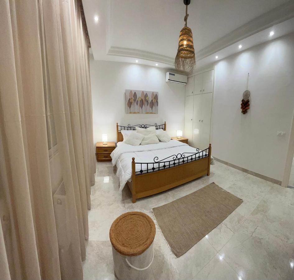 Ferienwohnung Sublime Duplex Au Bardo Tunis Le Bardo Exterior foto